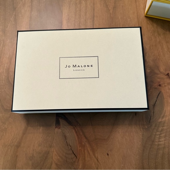 Jo Malone Six Empty Gift Boxes - Picture 5 of 10